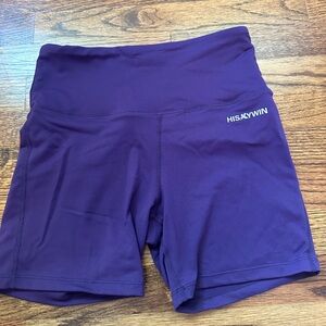 Workout shorts w/pockets-medium